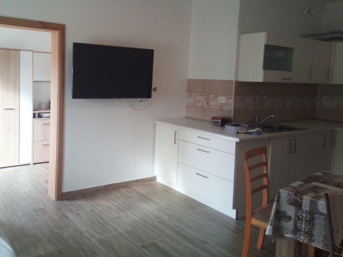 Apartmaji Matazin Crni Kal Екстер'єр фото