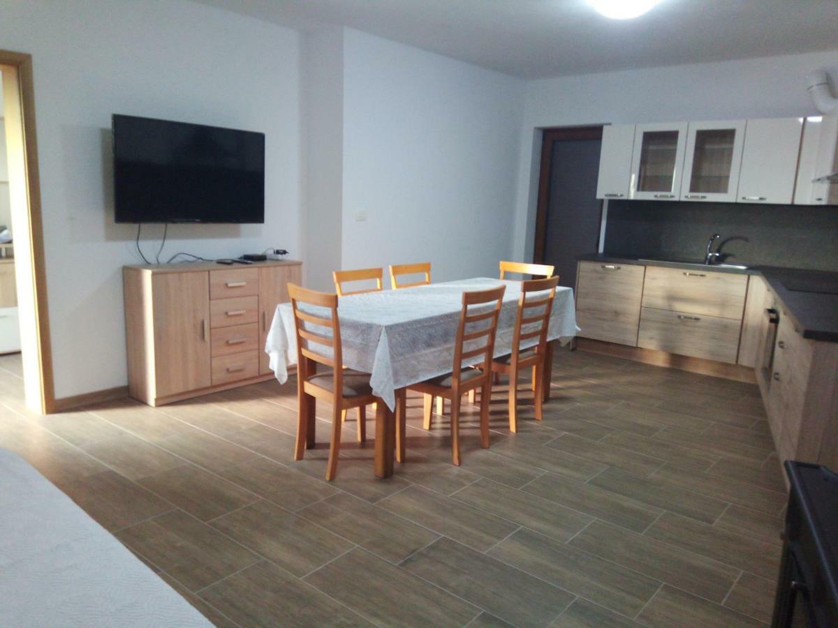 Apartmaji Matazin Crni Kal Екстер'єр фото